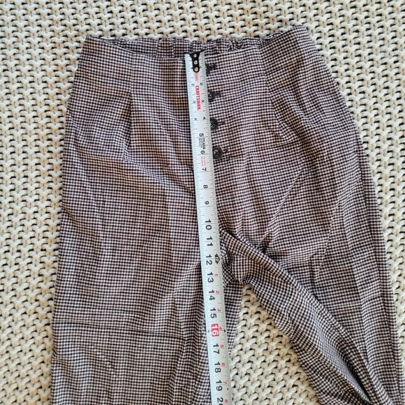 High Waisted Cropped Gingham Paper Boy Trousers - Picture 6 of 8